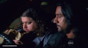 Sayid og Hurley fá sér hammara