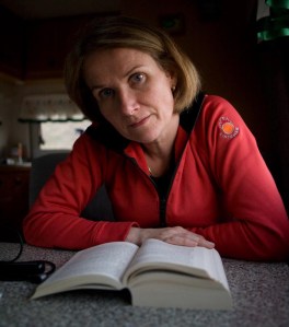 Ég kláraði bókina um helgina