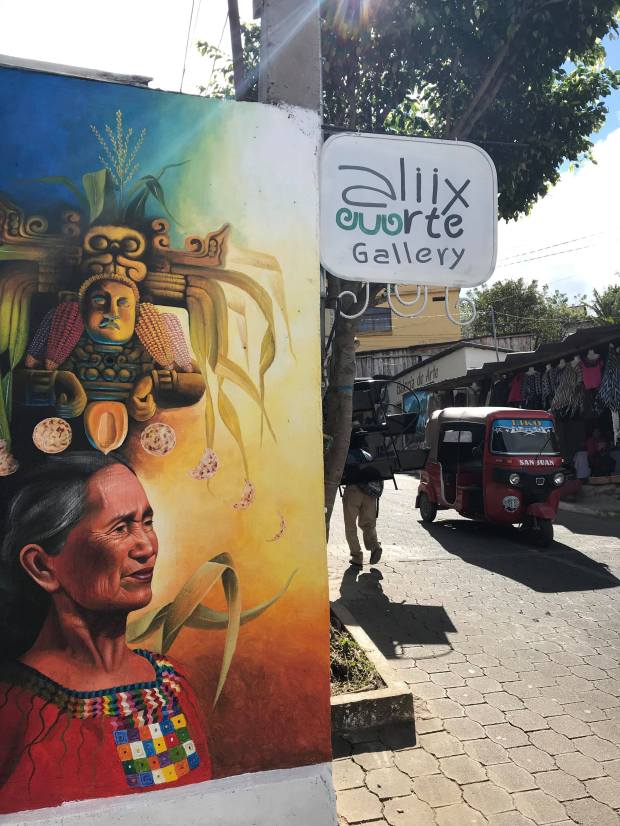 27267999_811736915684577_1645281540_o